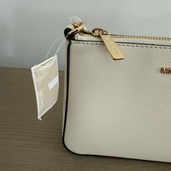 Michael Kors Outlet Jet Set Medium Saffiano Leather Crossbody Bag - Picture 5 of 9